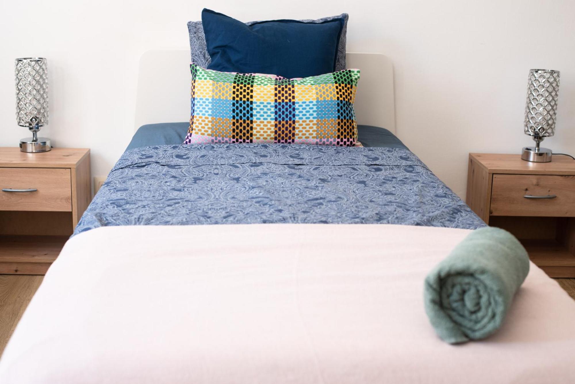 - Sils Hostal Barcelona